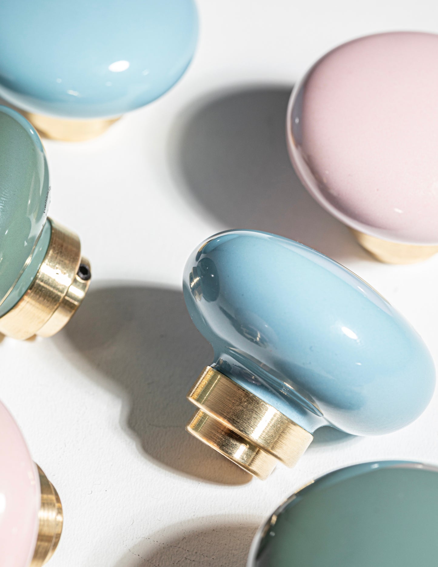 Bouton de porte rond en porcelaine vert kaki