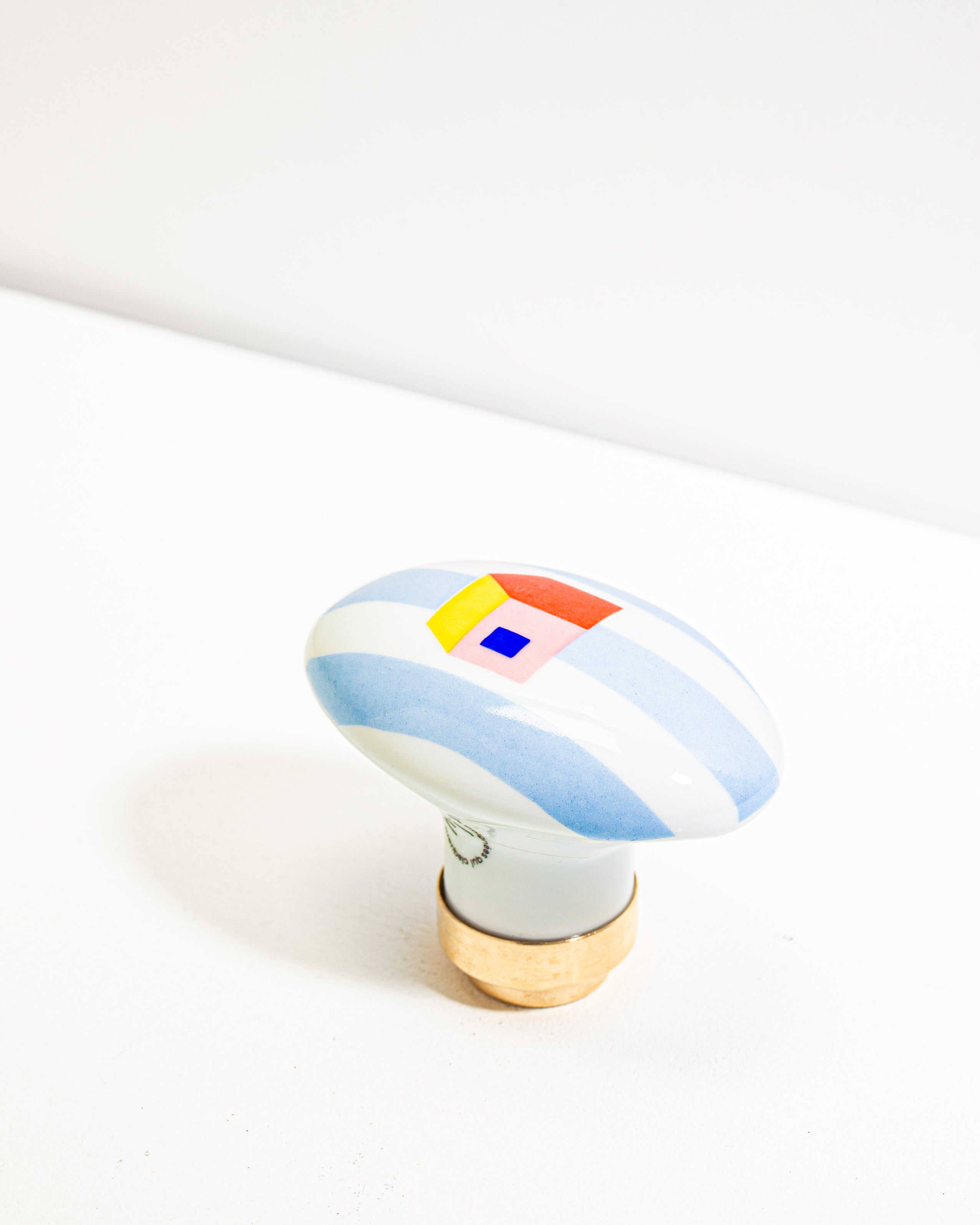 Bouton de porte ovale en porcelaine Édition Chœur Cœur - Rayures maison