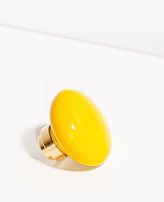 Bouton de porte rond en porcelaine Joy jaune