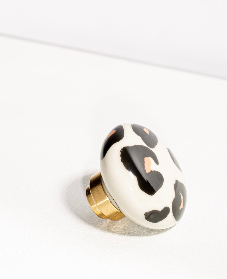 Bouton de porte rond en porcelaine léopard