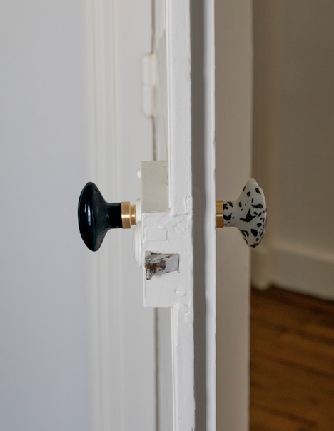 Bouton de porte ovale en porcelaine noir brillant