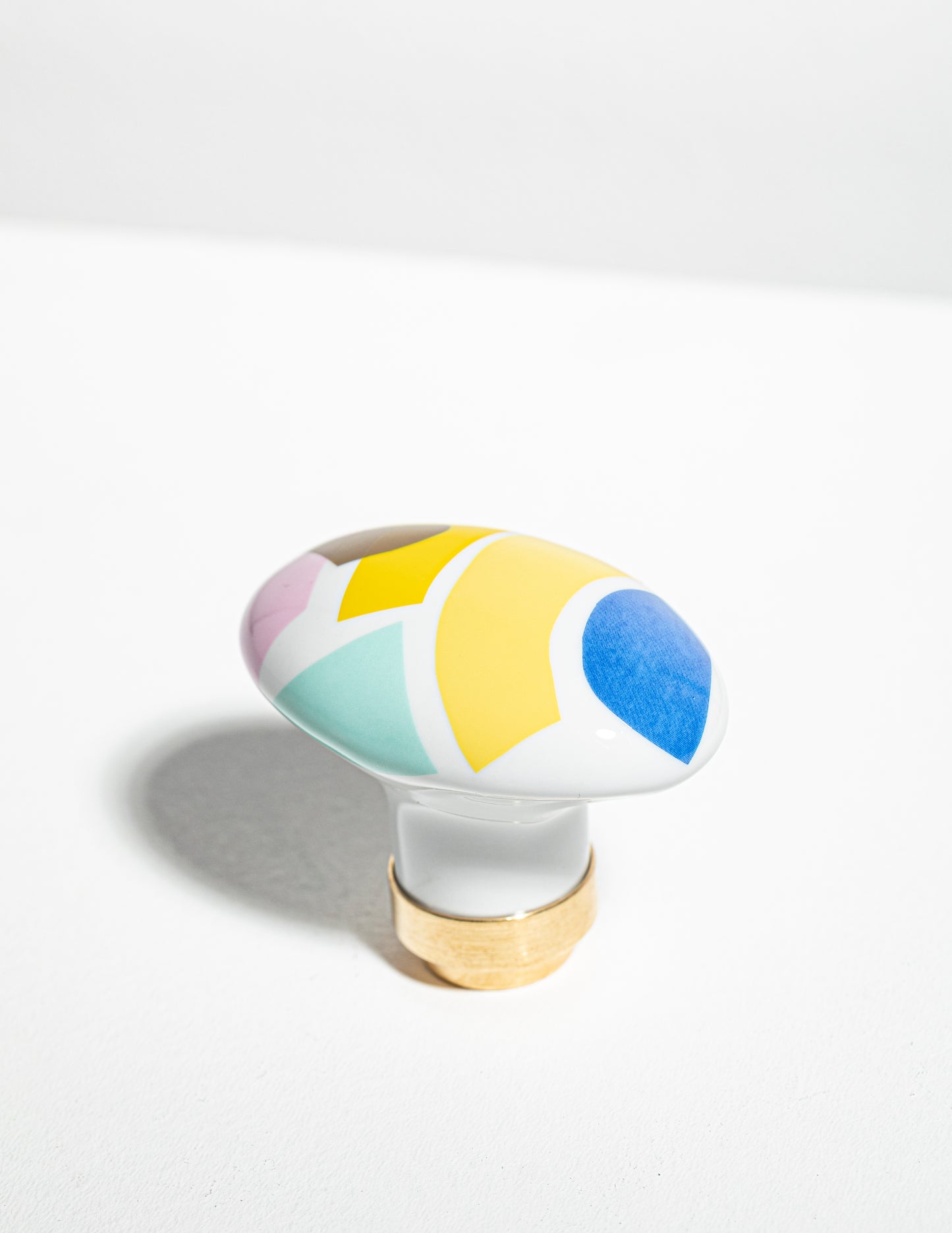 Bouton de porte ovale en porcelaine Collage Couleurs