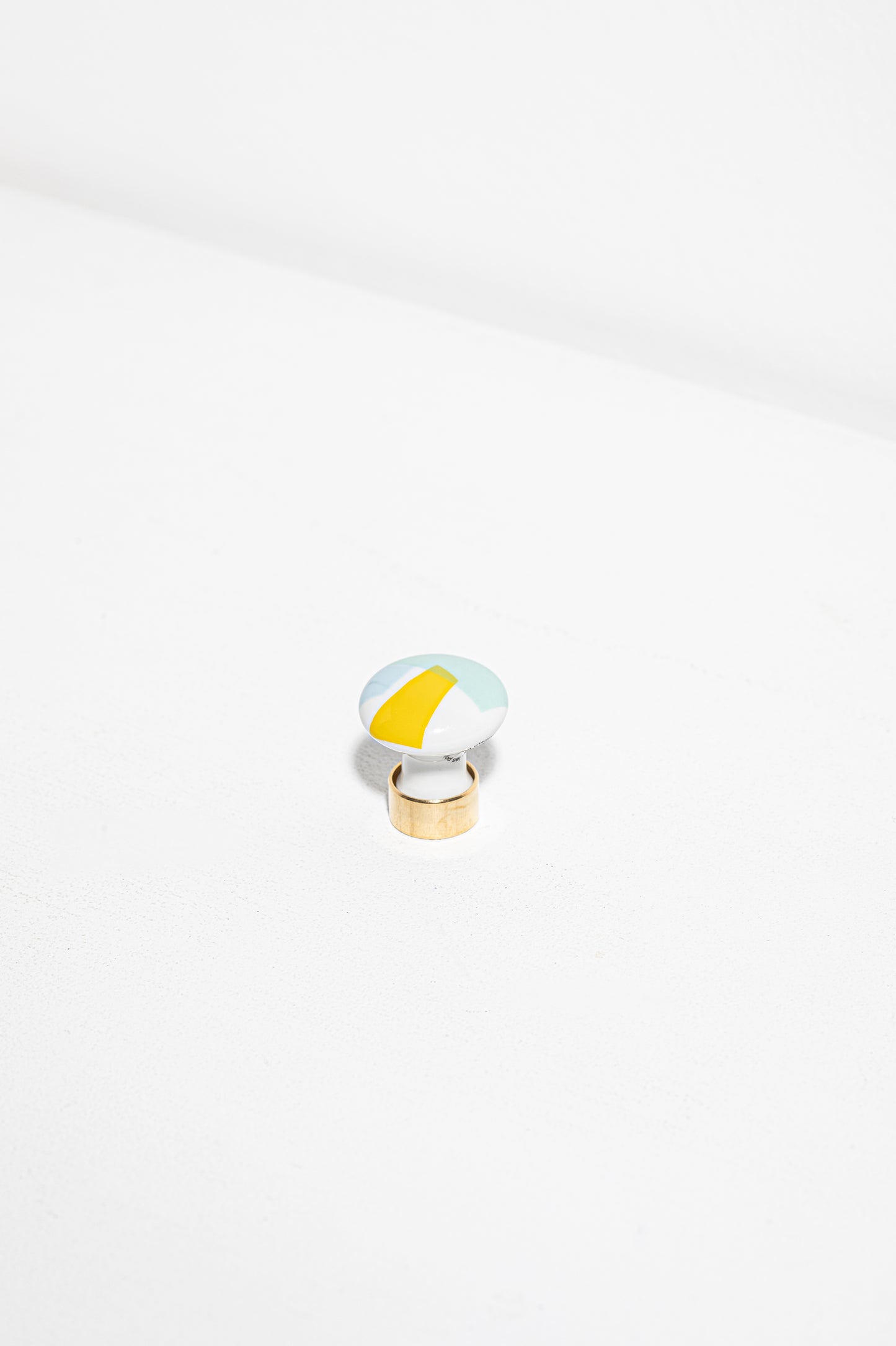 Bouton de meuble en porcelaine Collage Couleurs