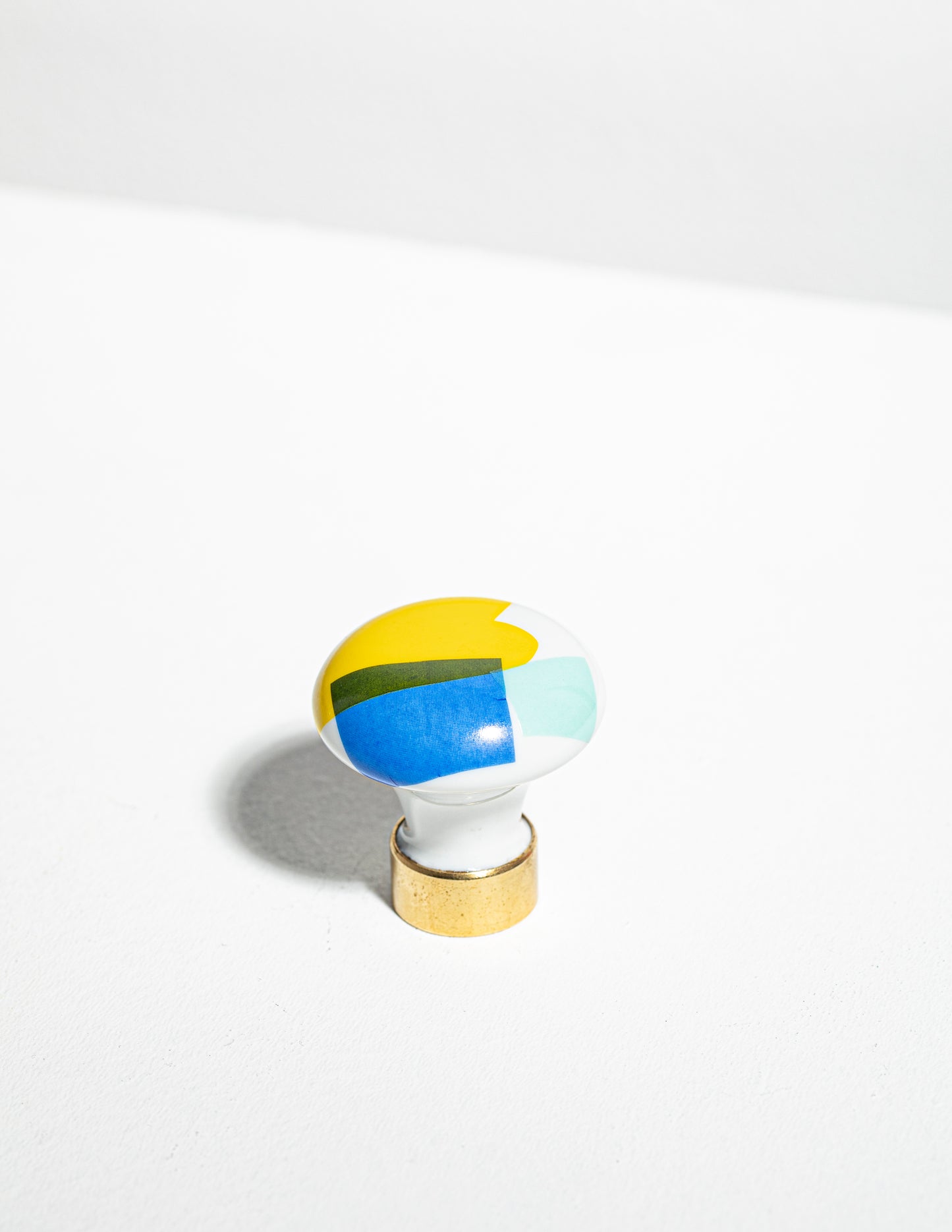 Bouton de meuble en porcelaine Collage Couleurs